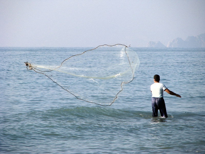 Strickausrüstung für Fischernetze