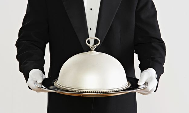 duties of a senior waiter