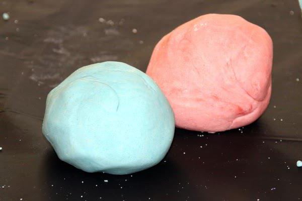 wie man Polymer Clay zu Hause ohne Vaseline macht